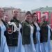 У читі дружини та матері загиблих учасників війни з Україною вперше пройшли маршем 9 травня