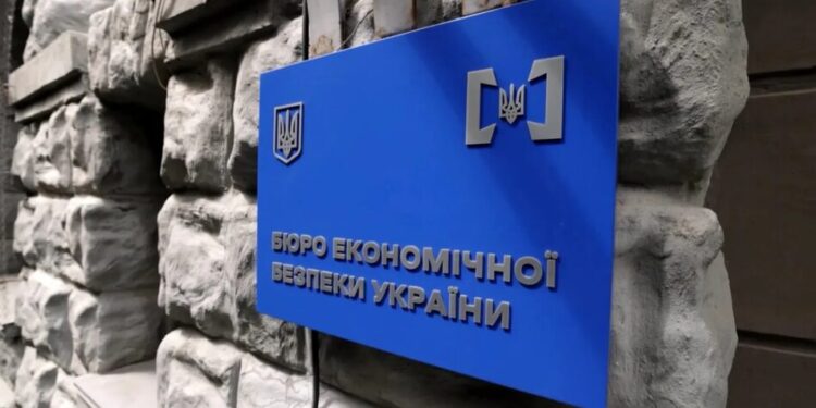 Атака з високою ціною: як перекваліфікація БЕБ лізингу транспорту за кордоном в роялті б'є по авіації та економіці