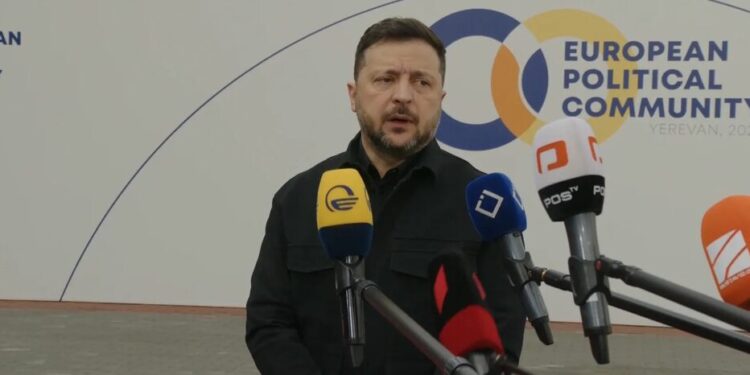 Зеленський заявив, що літо стане вирішальним для путіна щодо війни