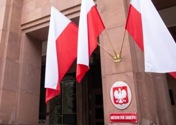 Польща викликала російського посла через погрози атак на Київ