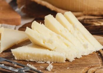 Як приготувати твердий сир в домашніх умовах