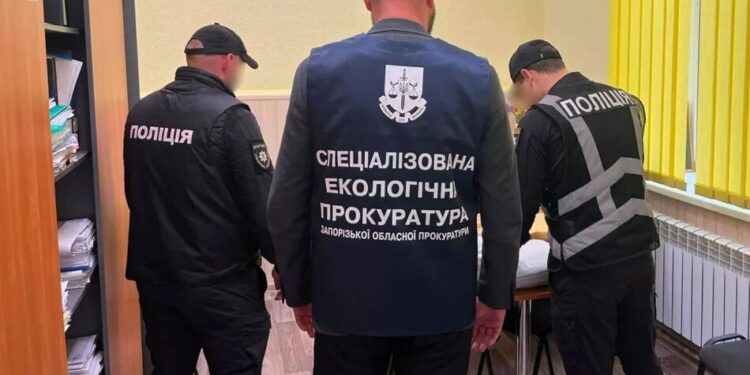 Голову громади на Запоріжжі підозрюють у земельній схемі з 11 гектарами на 6,5 млн грн