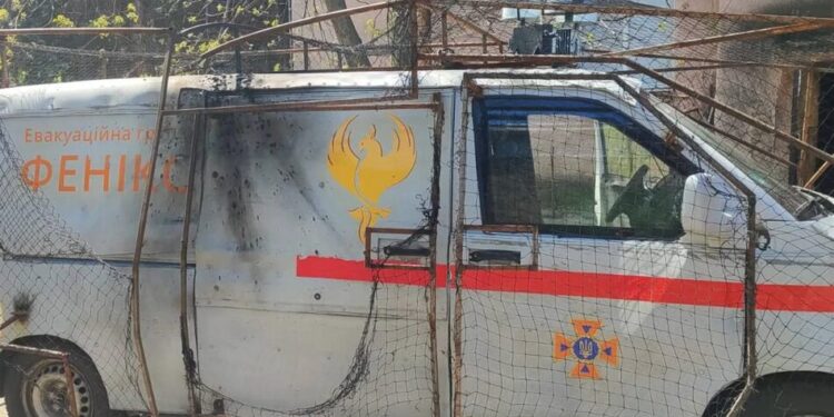 Ворог атакував евакуаційну групу "Фенікс" на Донеччині, постраждав рятувальник