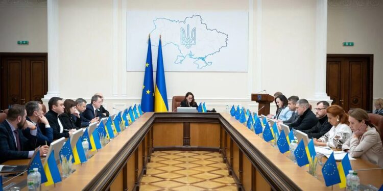 Кабмін ухвалив низку рішень, що сприятимуть безбар’єрності – Свириденко