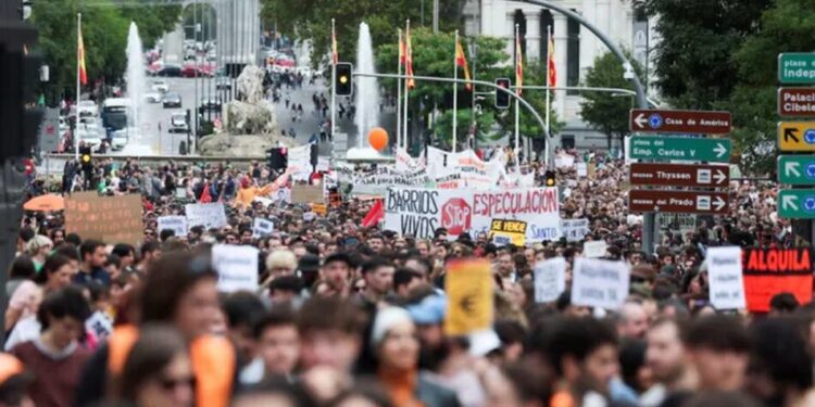 У Мадриді тисячі людей вийшли на марш проти зростання цін на житло