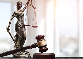 Допит експерта у справі про медичну недбалість лікарів Odrex не відбувся: адвокати обвинуваченого затягують розгляд справи