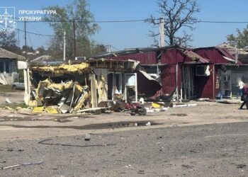 У Мерефі кількість постраждалих від атаки рф продовжує зростати, оголошено триденну жалобу