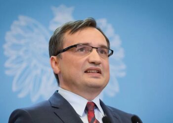 Колишній міністр юстиції Польщі Зьобро імовірно переїхав до США