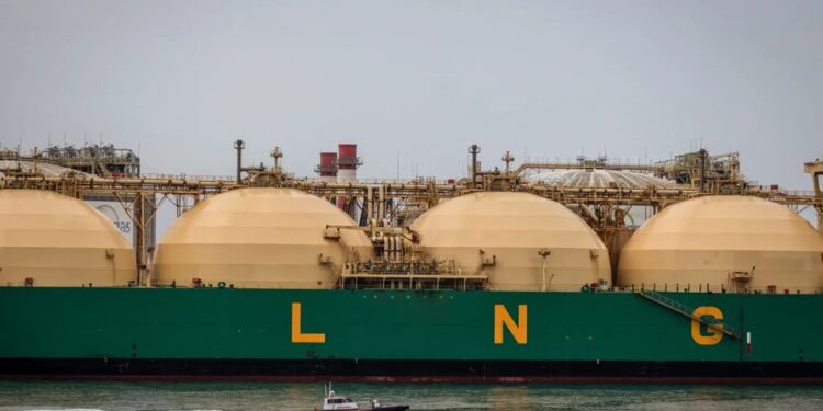 Імпорт LNG до Європи падає другий місяць поспіль через зростання поставок в Азію – Bloomberg