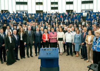 Зеленський отримав Європейський орден за заслуги у Європарламенті