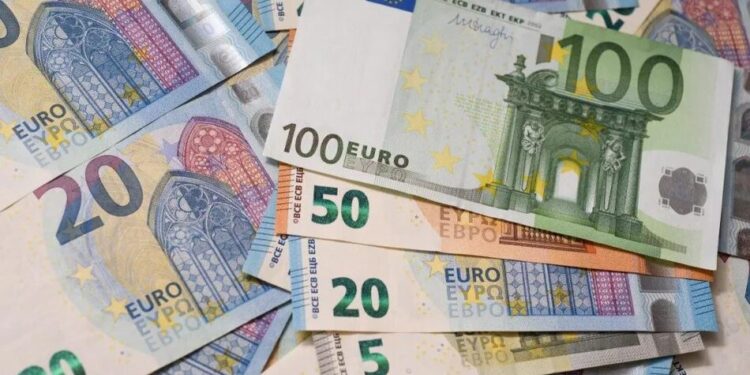 Нідерланди пропонують використати €210 млрд заморожених активів рф для підтримки України – Politico