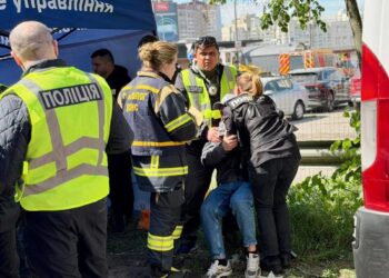 Кількість загиблих у Києві через атаку рф зросла до чотирьох