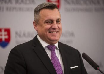 Соратник Фіцо розкритикував прем'єра Словаччини за підтримку вступу України в ЄС
