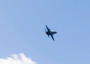 Аеропорт Гельсінкі зупиняв роботу через заліт дрона, Фінляндія піднімала винищувачі