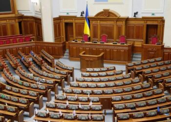 Зеленський збирає "Слуг народу" та опозицію через кризу в Раді – нардеп