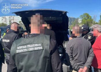 Комбата на Запорізькому напрямку підозрюють у вимаганні грошей від підлеглих військових