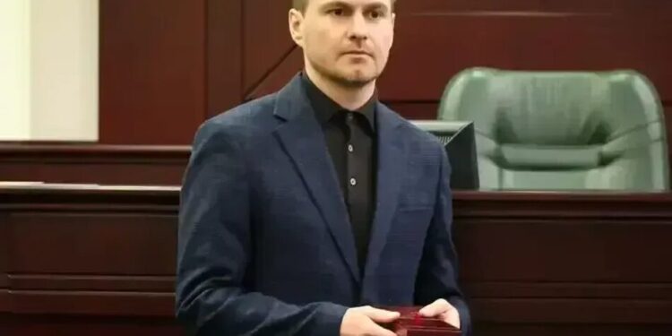 Генпрокурор Кравченко передав до МКС матеріали про депортацію та незаконне утримання росіянами українських в’язнів