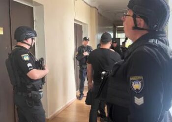 У Світловодську розпочато досудове розслідування через стрілянину в приміщенні міськради