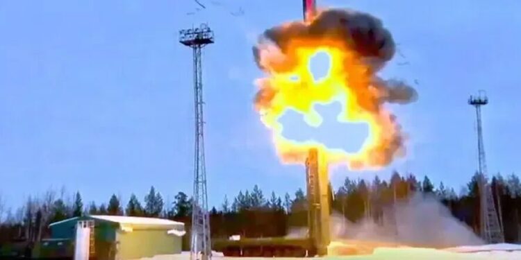 москва за кілька днів до параду вирішила провести ракетні випробування
