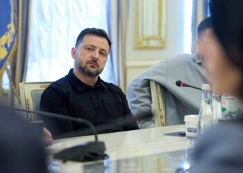 Зеленський зустрівся із представниками фракції монобільшості: обговорили ключові питання, які є на порядку денному у ВР