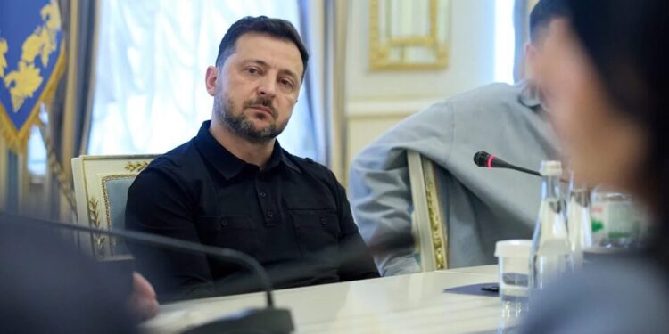 Зеленський зустрівся із представниками фракції монобільшості: обговорили ключові питання, які є на порядку денному у ВР