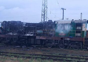 росія пошкодила чотири локомотиви на залізниці за два дні масованих атак