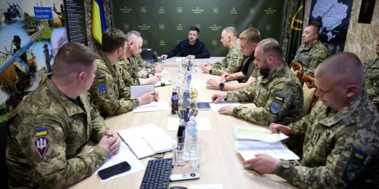 Посилення спроможностей для мідлстрайків: Зеленський зустрівся з воїнами, що входять до складу 20-го армійського корпусу
