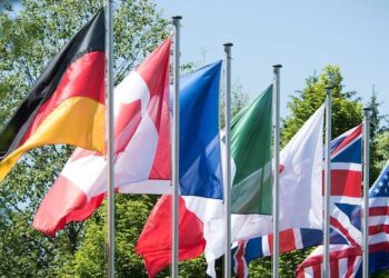 G7 обіцяє допомогти Україні з фінансуванням, але нагадала про скасування пільг з ПДВ