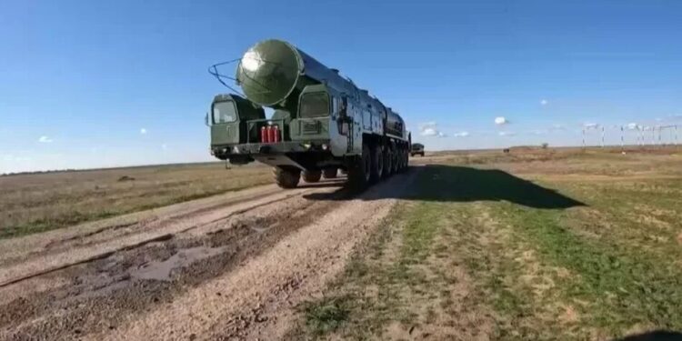 росія проводить масштабні ядерні навчання
