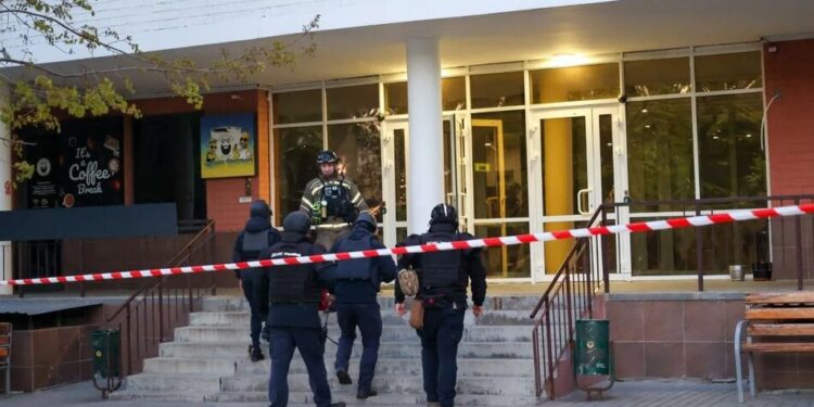 Удар БПЛА рф по Харкову 2 травня: кількість постраждалих зросла, їм надали допомогу