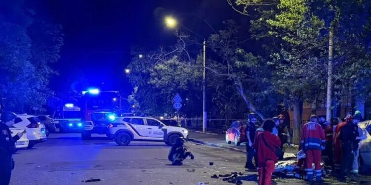 В Одесі СБУ розслідує вибух автомобіля як теракт унаслідок якого постраждали двоє людей