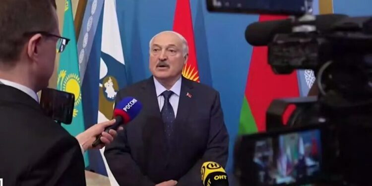 лукашенко відреагував на заяву про 500 потенційних цілей України в білорусі та заявив про свою ціль
