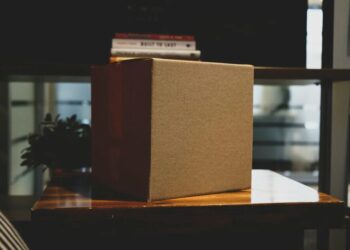 У Раді пояснили, чому хочуть оподаткувати посилки українців й коли це станеться