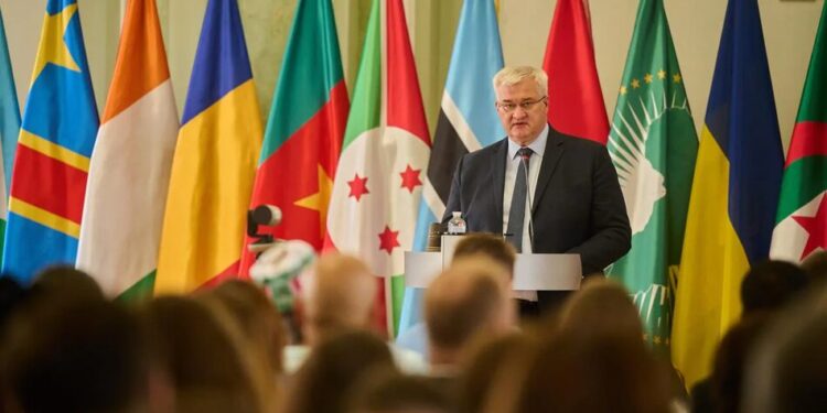 Україна планує відкриття посольства в Замбії та генерального консульства в Кейптауні – МЗС