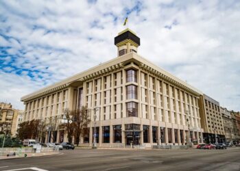 Будинок профспілок на Майдані необхідно повернути ФПУ – нардеп Дмитрієва