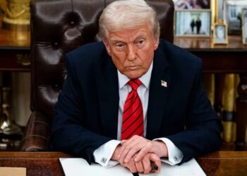 Трамп зобов’язав федеральні агентства купувати лише американські товари