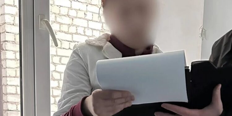 Не діагностувала пневмонію під час огляду – столична лікарка піде під суд після смерті 8-річної дівчинки