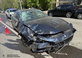 П'яний водій Maserati влаштував ДТП на столичному Печерську, є постраждалий