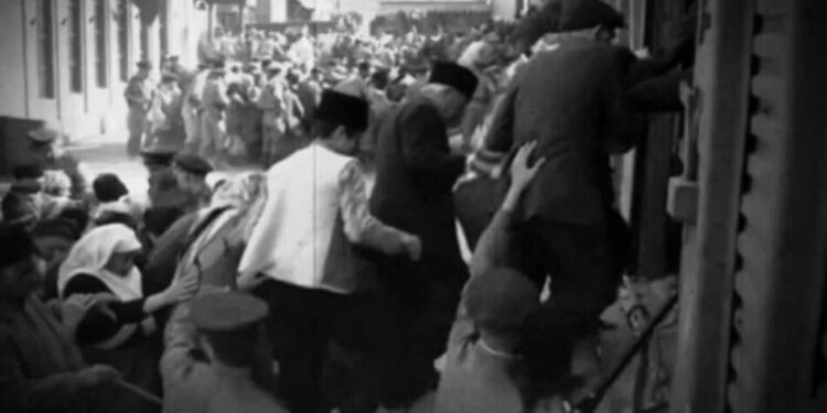 18 травня – День пам’яті жертв геноциду кримських татар: що сталося у 1944 році