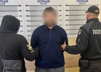 У Дніпрі затримали чоловіка за жорстоке вбивство жінки мотузками рік тому