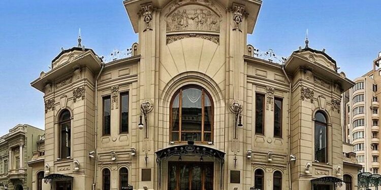 У провідному театрі Тбілісі почалися звільнення. Актори не виключають репресії та політичний підтекст