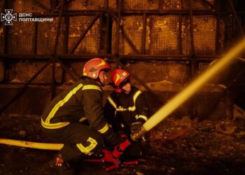 Через ворожі атаки без світла частина 4 областей, значні пошкодження на газових об'єктах – Міненерго