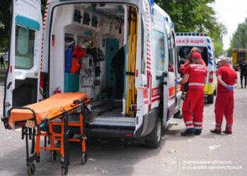 рф атакувала Запоріжжя, є постраждалі