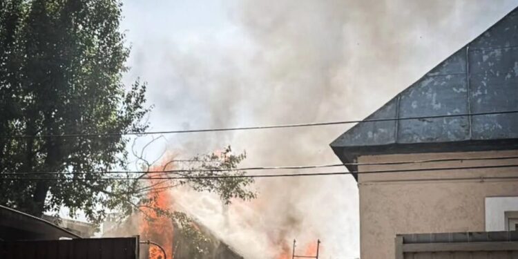 росія масовано вдарила по Сумах – відомо про шістьох поранених