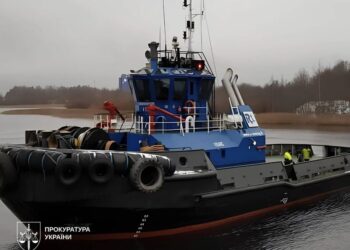 Україна та Фінляндія викрили схему передачі буксира для "тіньового флоту" рф