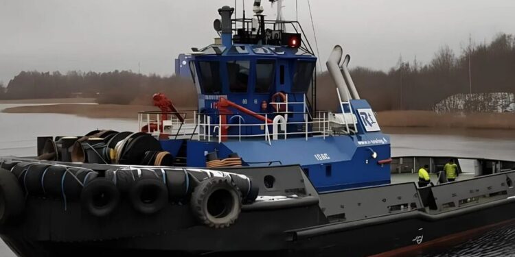 Україна та Фінляндія викрили схему передачі буксира для "тіньового флоту" рф