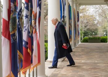 Бальна зала Трампа втрачає запропоноване республіканцями бюджетне фінансування