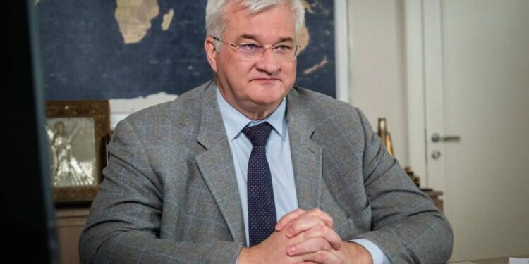 Сибіга розкритикував повернення росії на Венеційську бієнале