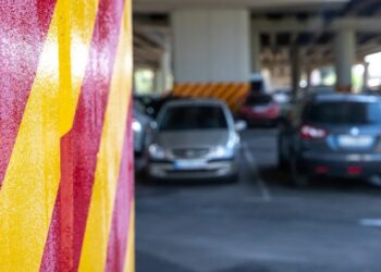 Чи є сенс інвестувати у паркомісця