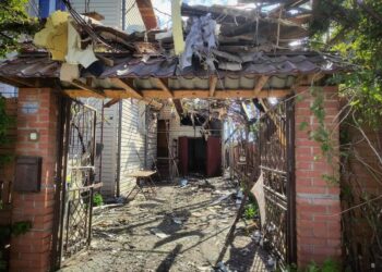 Наслідки обстрілу рф Чорноморська на Одещині – двоє людей загинули, зруйновано 35 будинків